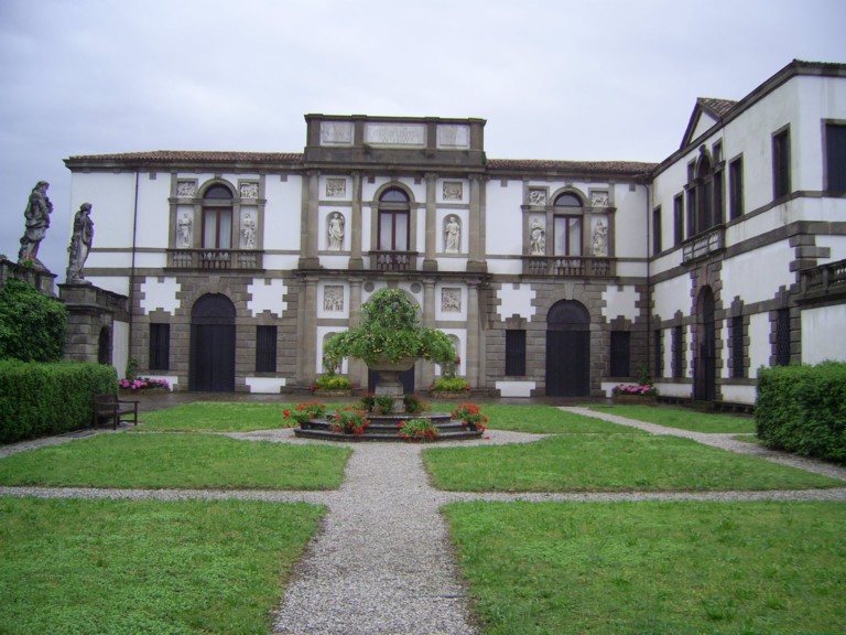 <p> Villa Duodo</p>